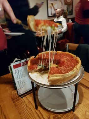 Small Chicago Classic Pizza