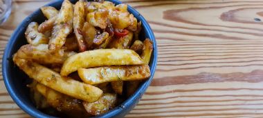 Small Salt and Pepper Chips