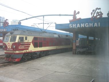 Arriving at Shanghai Station