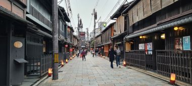 Shinbashi-Dori