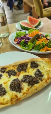Haggis Pide